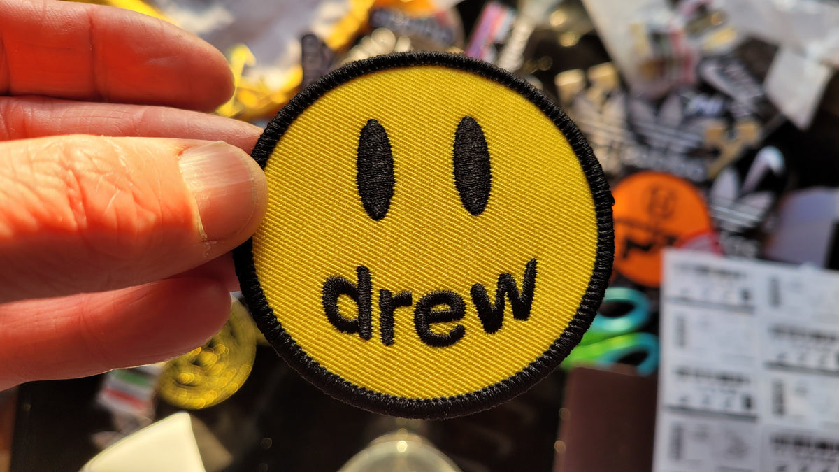 Drew logo patch Logo – Customeazy