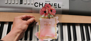 Chanel Parfum Flowers Color Logo